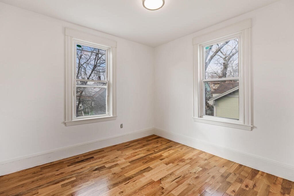 27 Ruskindale Road Boston, MA 02136 - Photo 13 of 20 Gallery Image 13
