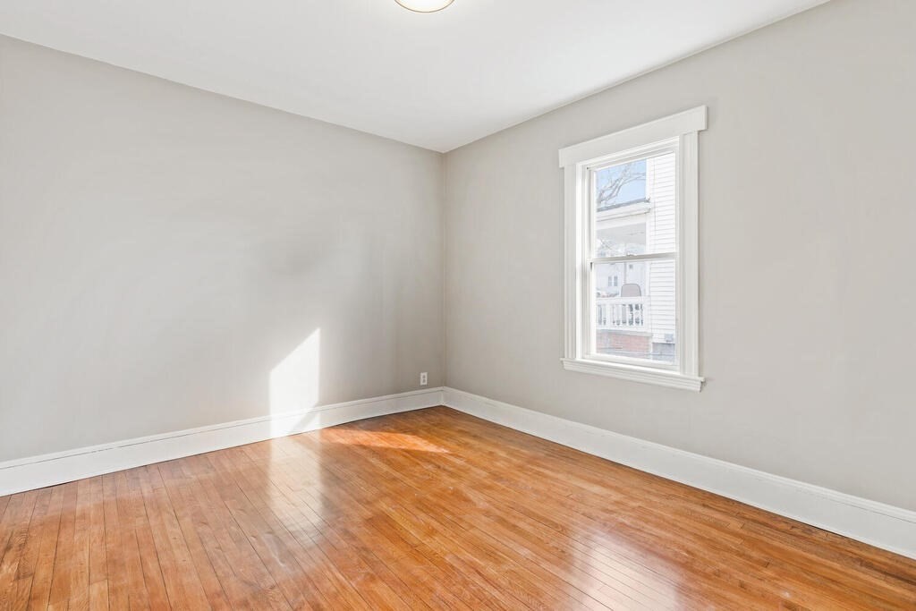 27 Ruskindale Road Boston, MA 02136 - Photo 15 of 20 Gallery Image 15
