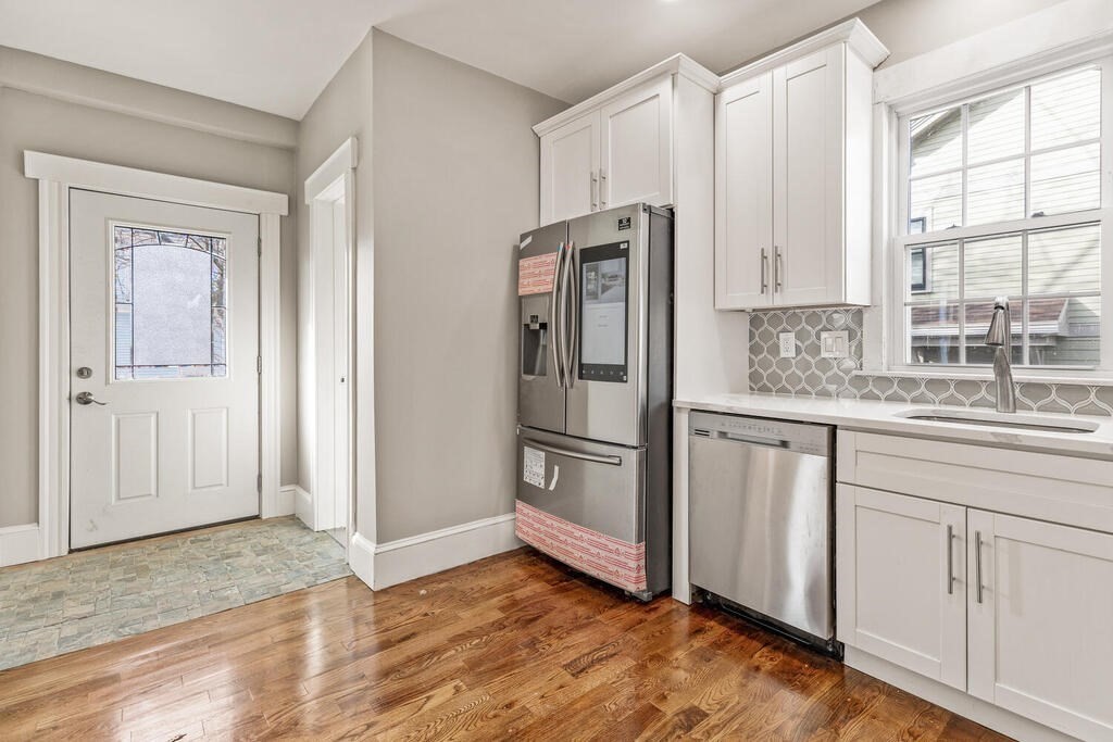 27 Ruskindale Road Boston, MA 02136 - Photo 5 of 20 Gallery Image 5
