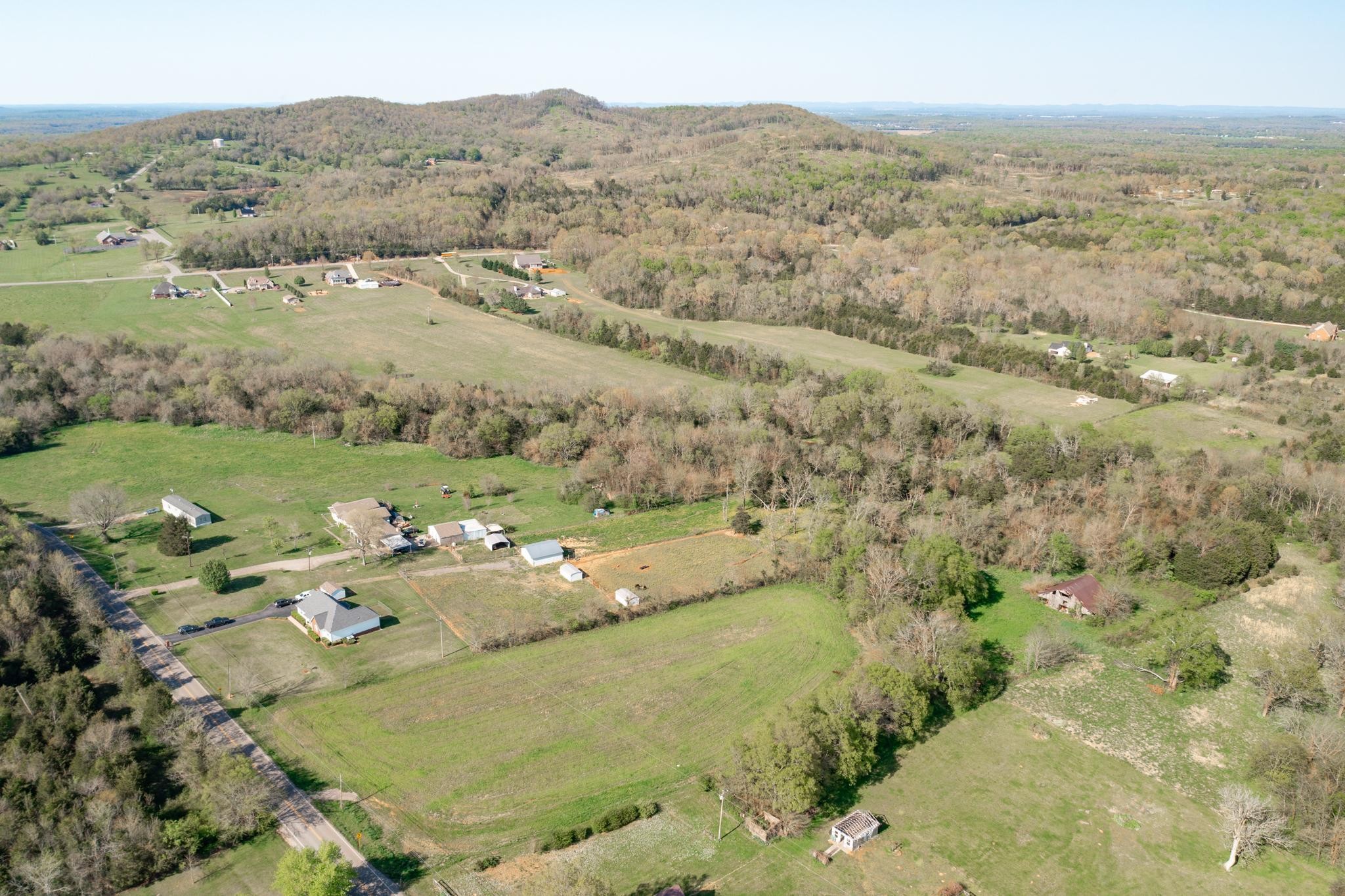 13459 Versailles Road Rockvale, TN 37153 - Photo 23 of 40 a view of a city with an ocean