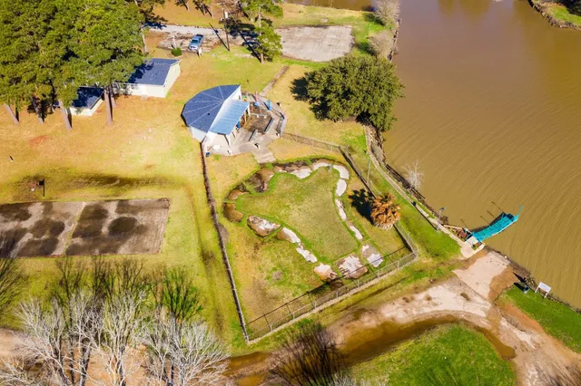 $14,900 | 10-11 Rabbit Run Lane, Trinity, TX 75862