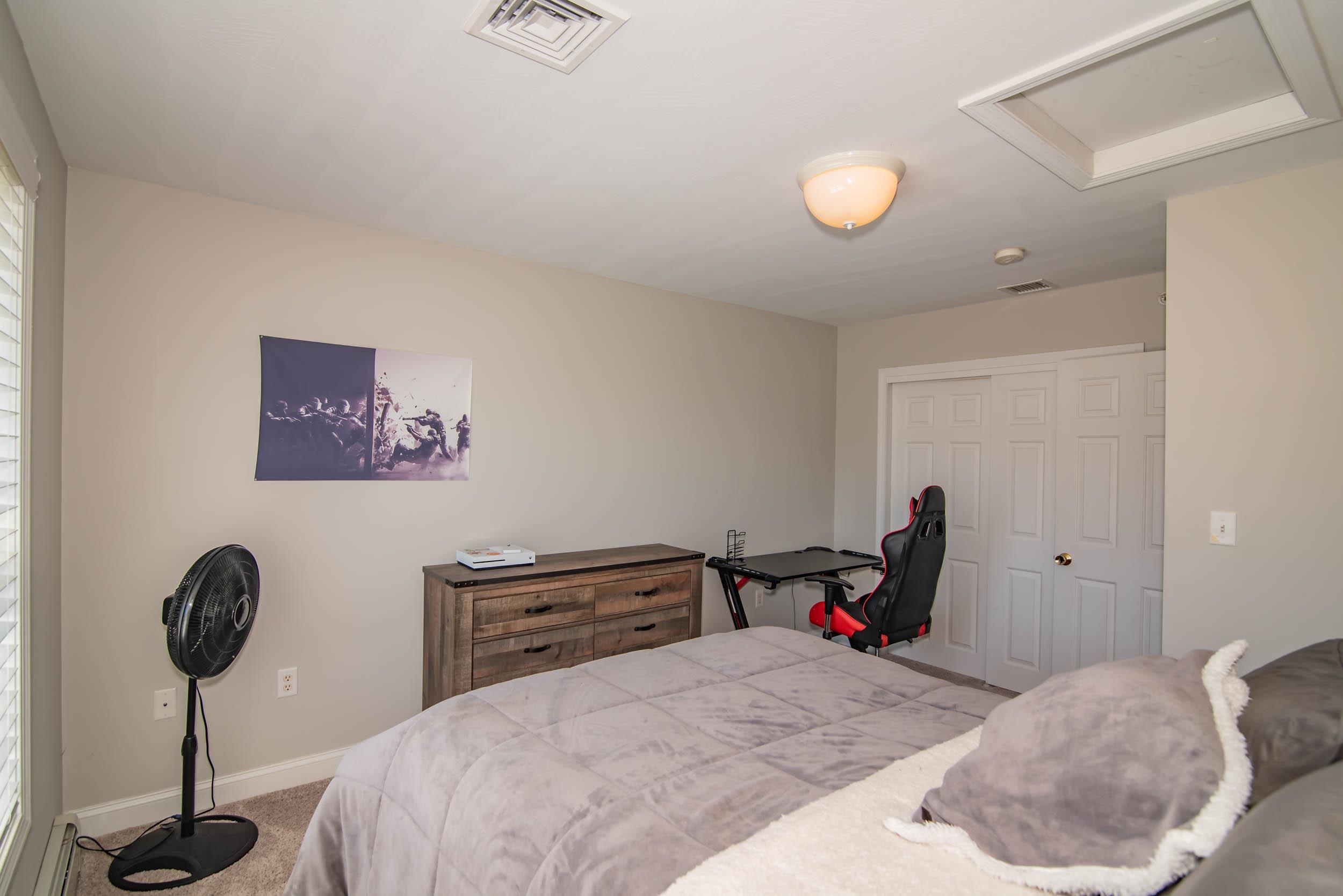 10 Scribner Road, Unit 3 Fremont, NH 03044 - Photo 25 of 38