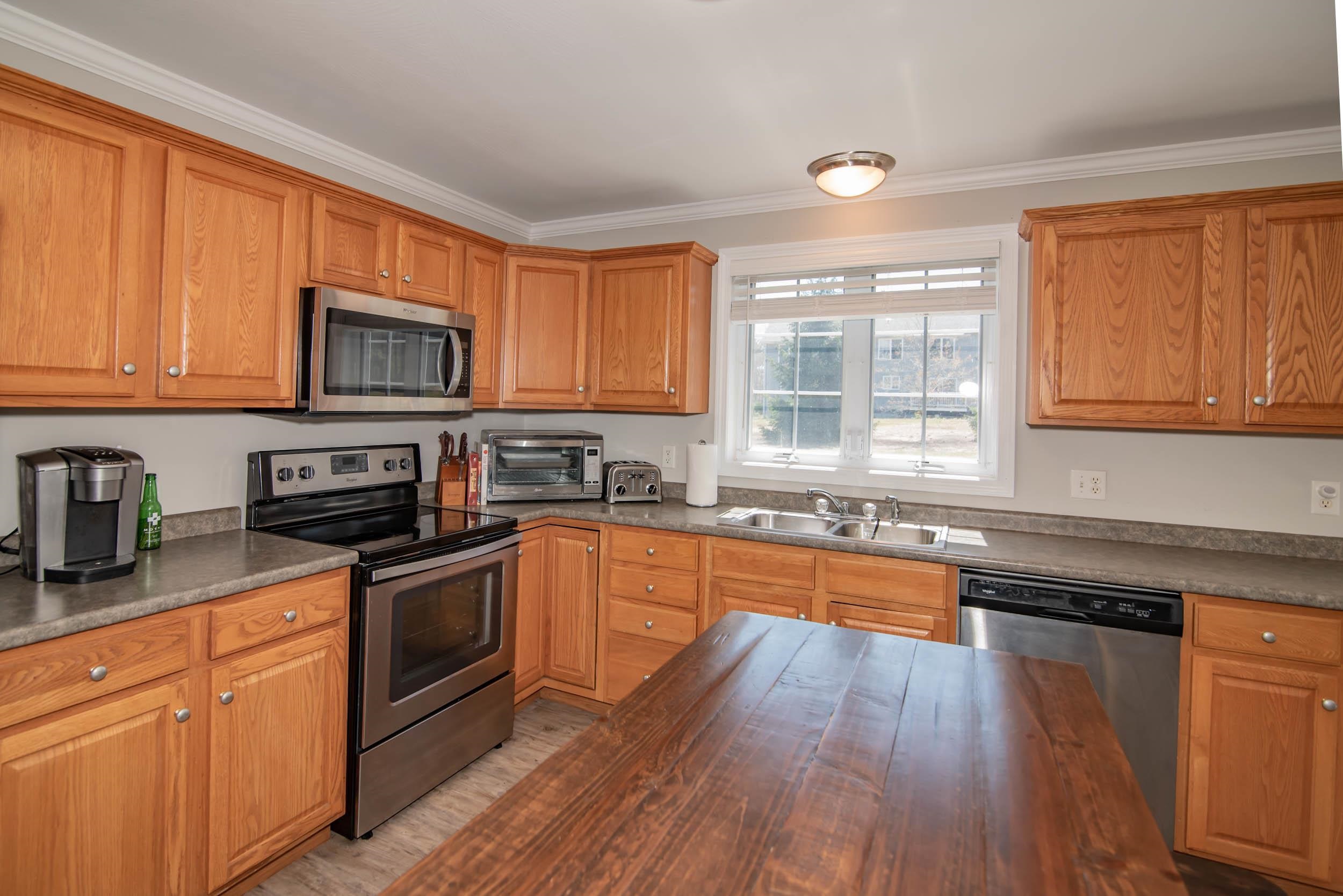 10 Scribner Road, Unit 3 Fremont, NH 03044 - Photo 7 of 38
