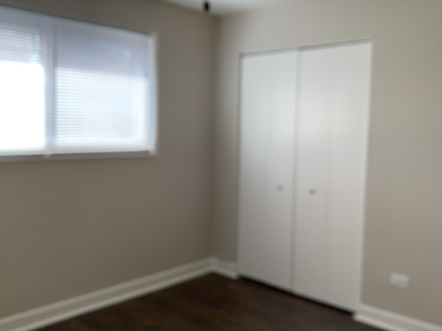 10530 Parkside Avenue, Unit 10 Chicago Ridge, IL 60415 - Photo 13 of 30 a small space with a window