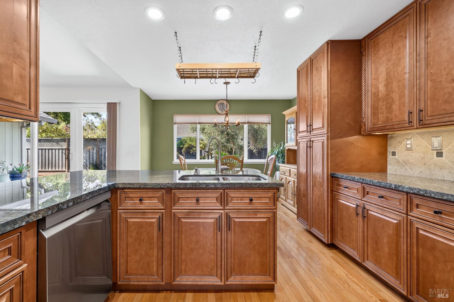 2179 Erika Street Santa Rosa, CA 95403 - Photo 15 of 44 Gallery Image 15