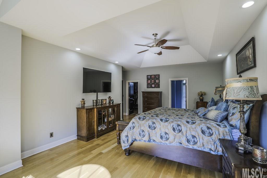 1288 James Farm Road Hickory, NC 28602 - Photo 8 of 25 Gallery Image 8