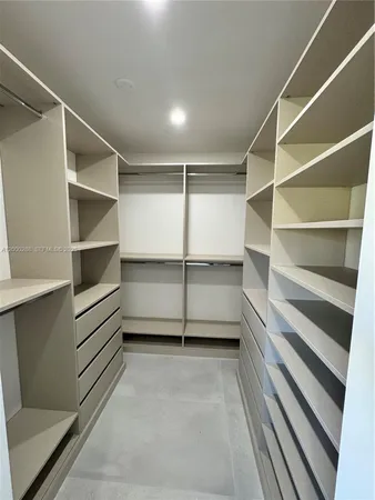 $6,990 | 3335 Southwest 65th Avenue, Unit 3335, Miami, FL 33155