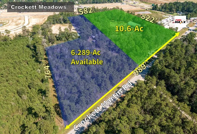 a sign on the side of the road