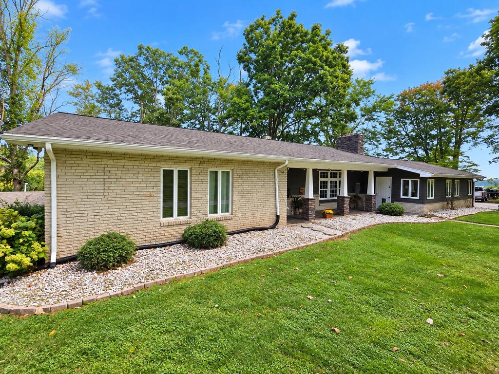 377 Tower Road Galax, VA 24333 - Photo 4 of 42 Gallery Image 4
