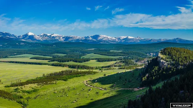 $1,850,000 | Muddy Guard Muddy Guard Muddy Guard, Buffalo, WY 82834