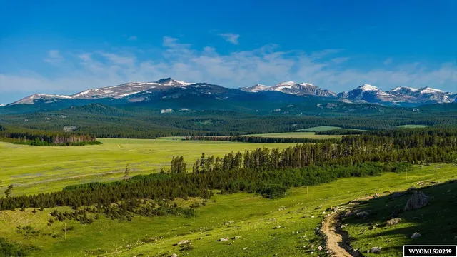 $1,850,000 | Muddy Guard Muddy Guard Muddy Guard, Buffalo, WY 82834
