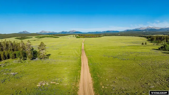 $1,850,000 | Muddy Guard Muddy Guard Muddy Guard, Buffalo, WY 82834