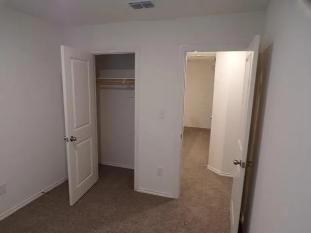 $1,575 | 709 South 5th Street, Unit 1, Bonham, TX 75418