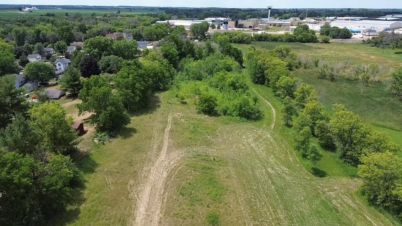 Nature's Fall River, WI 53932 - Photo 4 of 6