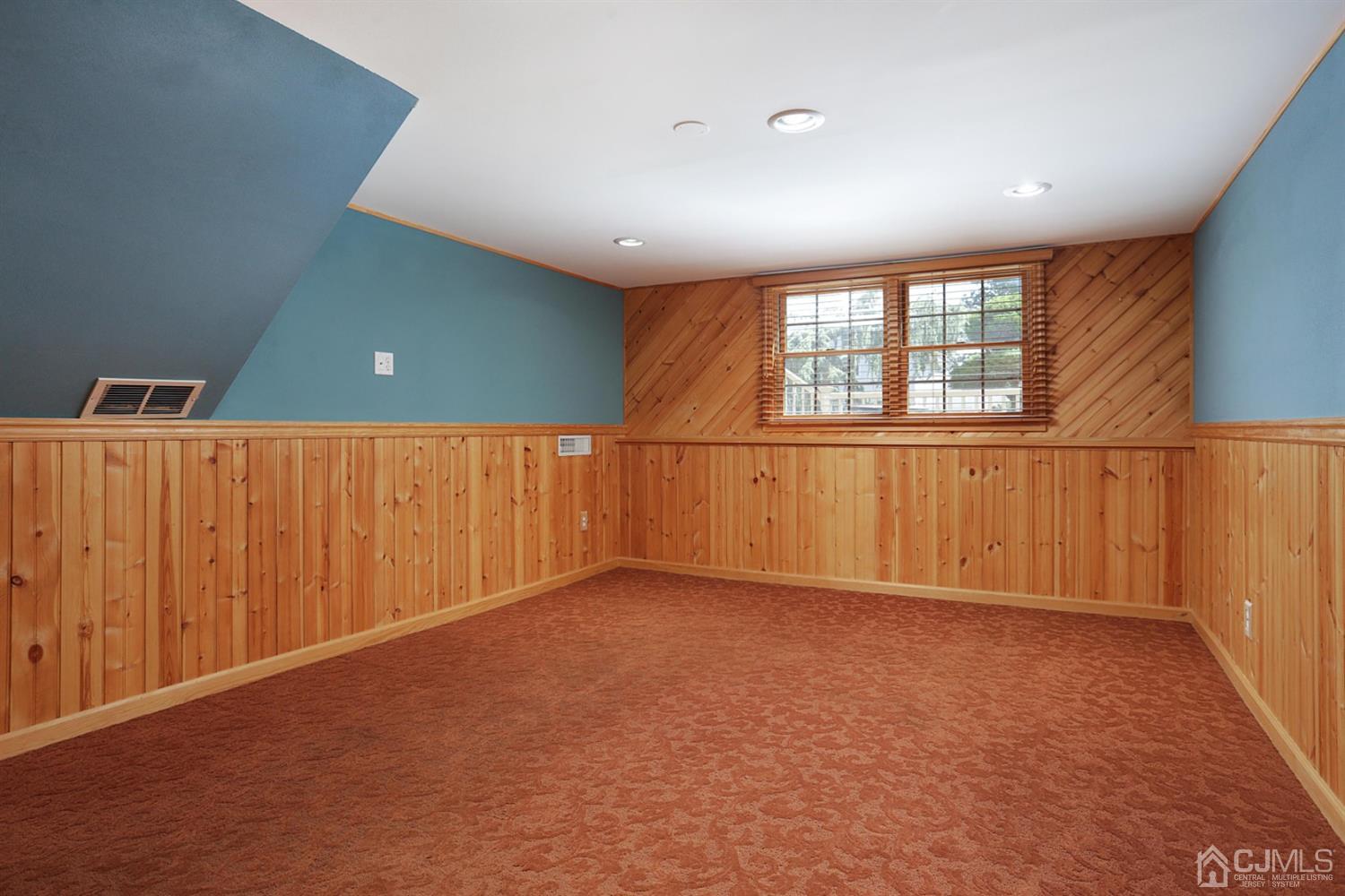 32 Larchmont Road Edison, NJ 08837 - Photo 18 of 32 Gallery Image 18