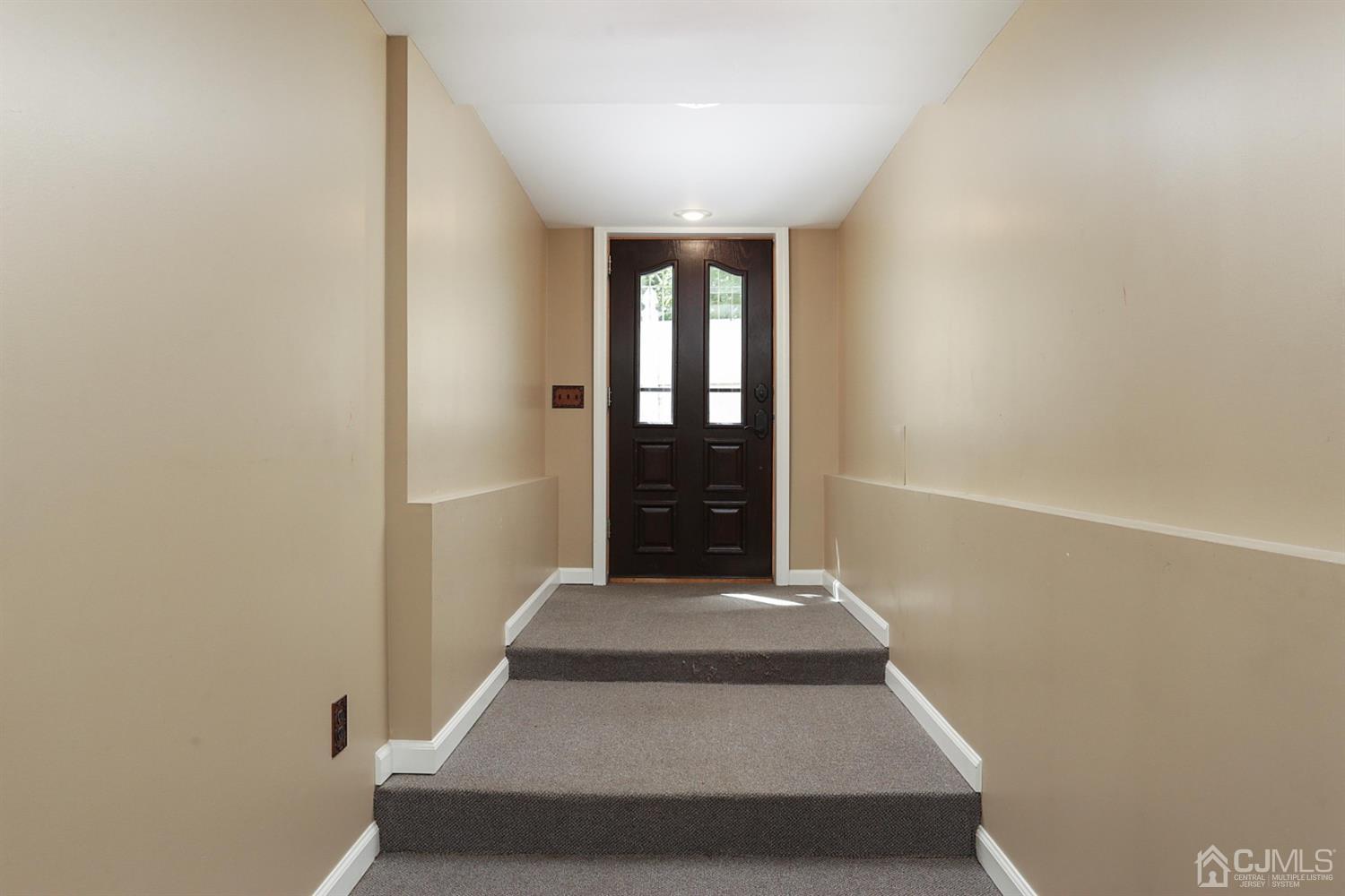32 Larchmont Road Edison, NJ 08837 - Photo 25 of 32 Gallery Image 25