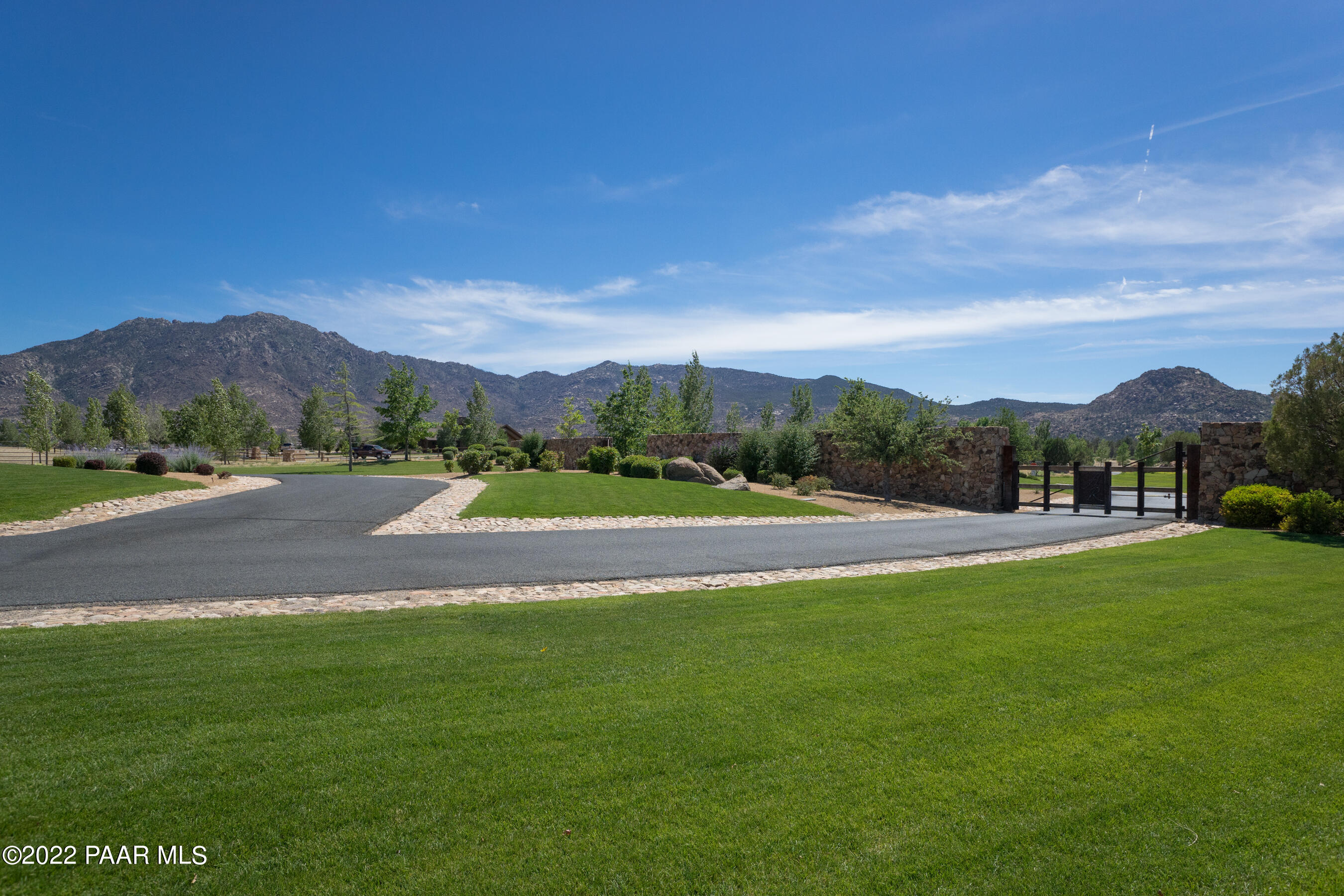 9630 North Equine Road Prescott, AZ 86305 - Photo 28 of 28 a view of a town with residential houses
