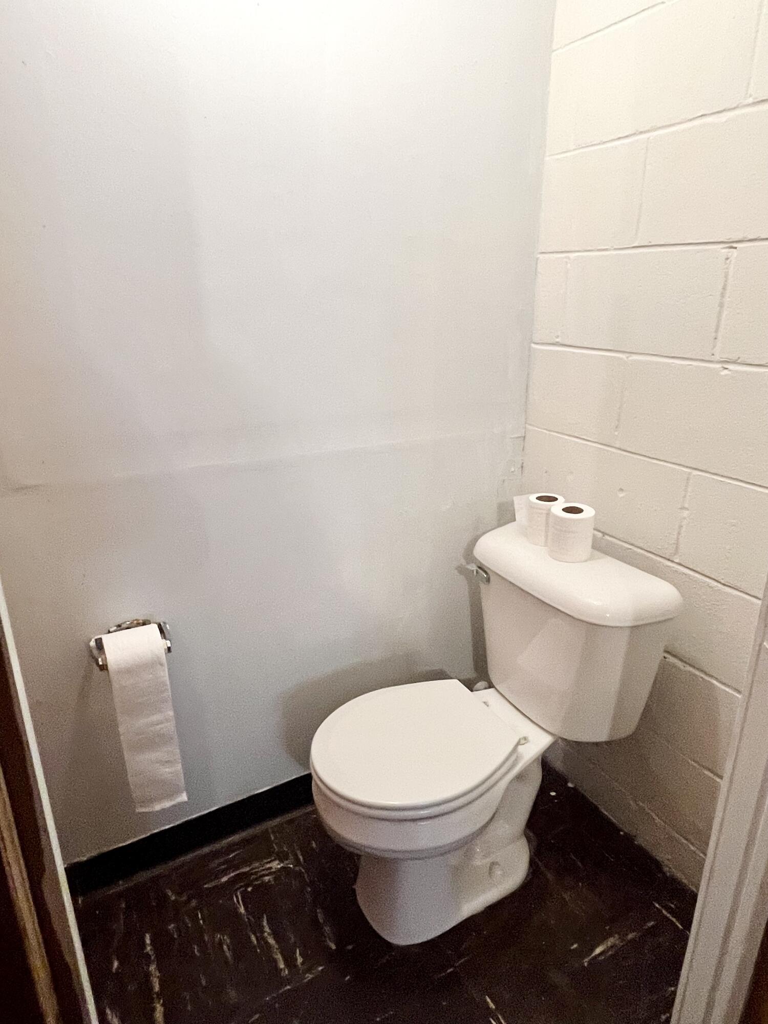 703 South 33rd Street Manitowoc, WI 54220 - Photo 19 of 21 IMG_7691