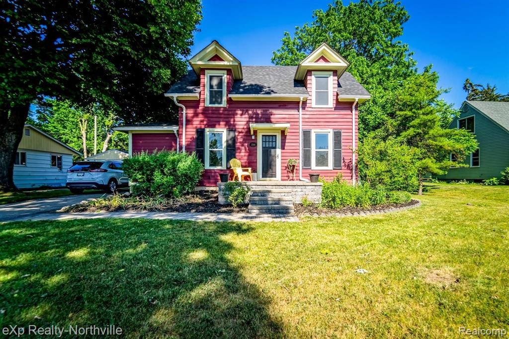 2709 Platt Road Ann Arbor, MI 48104 - Photo 2 of 28