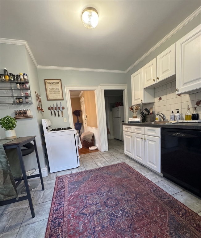30 Chiswick Road, Unit 9 Boston, MA 02135 - Photo 7 of 10
