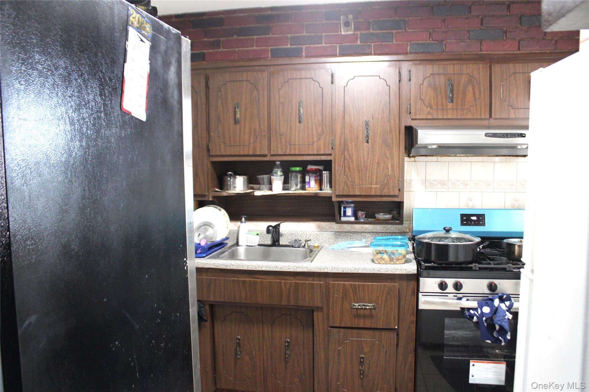 89-68 Springfield Boulevard Queens, NY 11427 - Photo 7 of 14 Kitchen