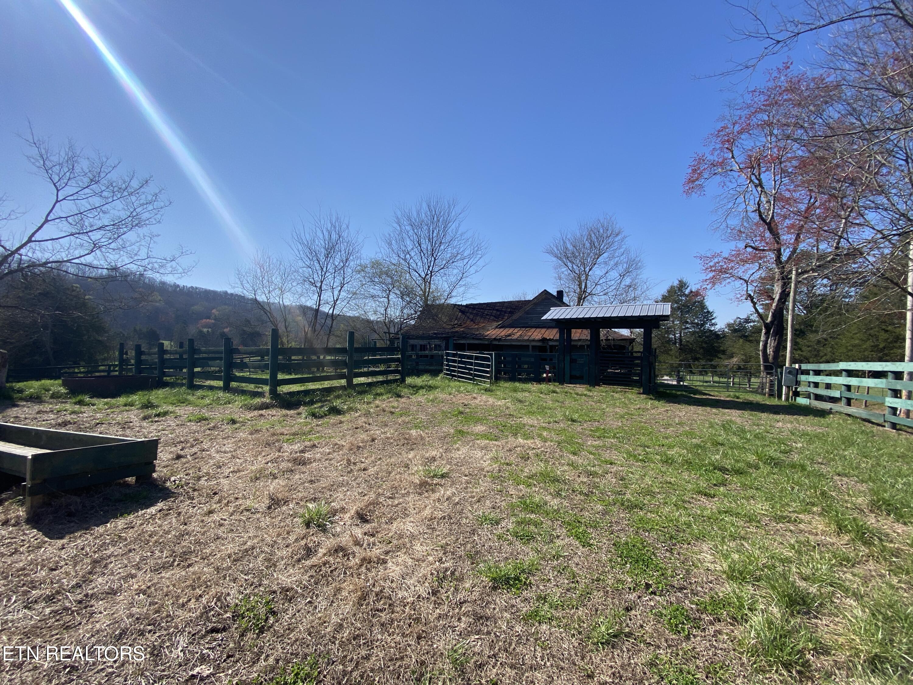 Paint Rock Valley Road Philadelphia, TN 37846 - Photo 36 of 50 IMG_2316