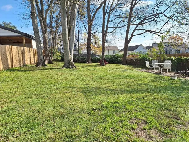 $1,695 | 1323 Pennock Avenue, Nashville, TN 37207