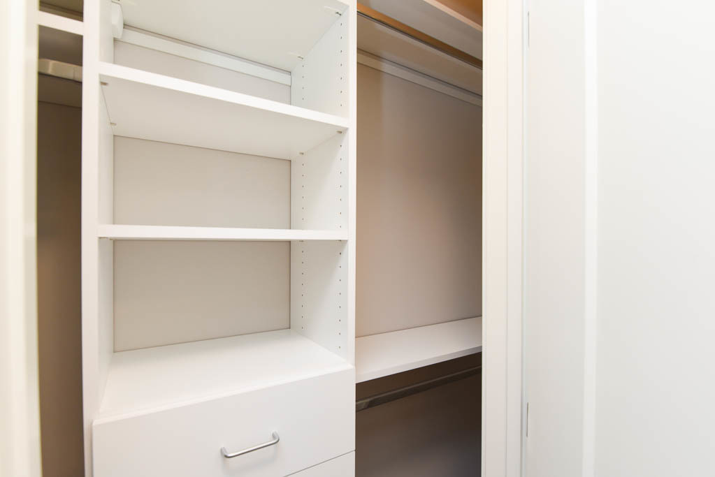 640 West Wrightwood Avenue, Unit 106 Chicago, IL 60614 - Photo 13 of 15 a close view of closet