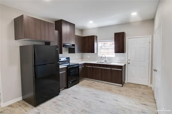$1,100 | 808 West Sunset Valley Street, Alton, TX 78573