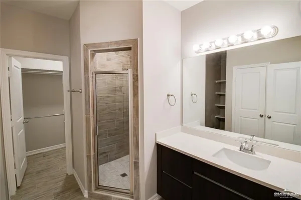 $1,100 | 808 West Sunset Valley Street, Alton, TX 78573