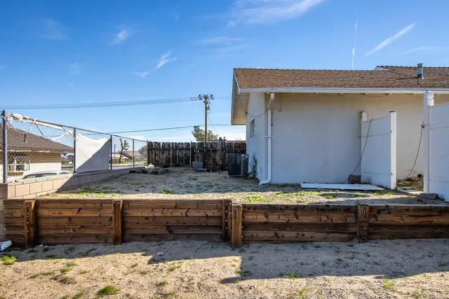$365,000 | 7348 Palomar Avenue, Yucca Valley, CA 92284