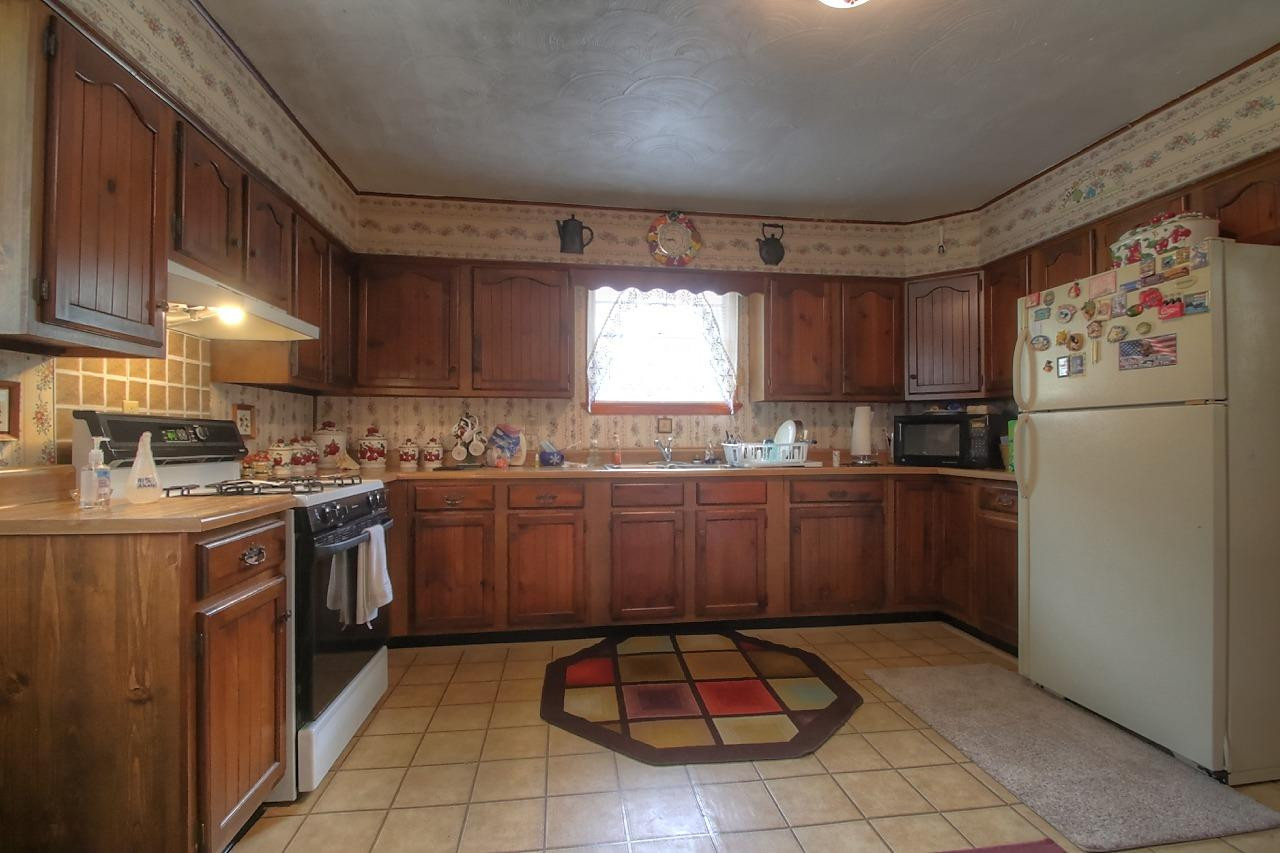 4725 Crane Creek Road Manchester, KY 40962 - Photo 11 of 50 Photo 11