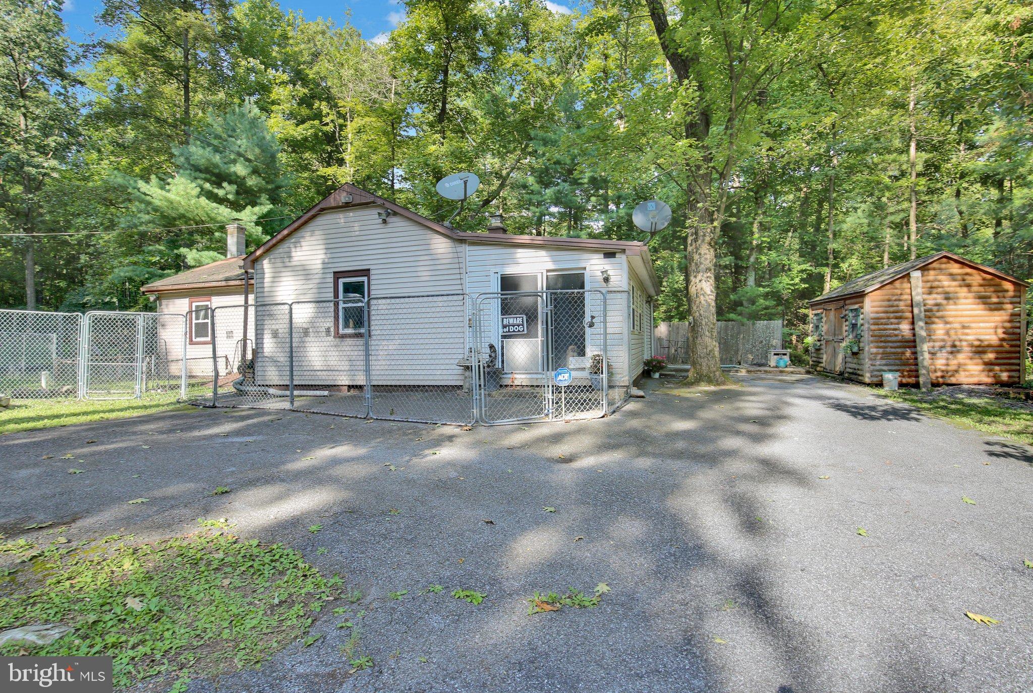 310 Faust North Road Bethel, PA 19507 - Photo 5 of 35 3I3A3381