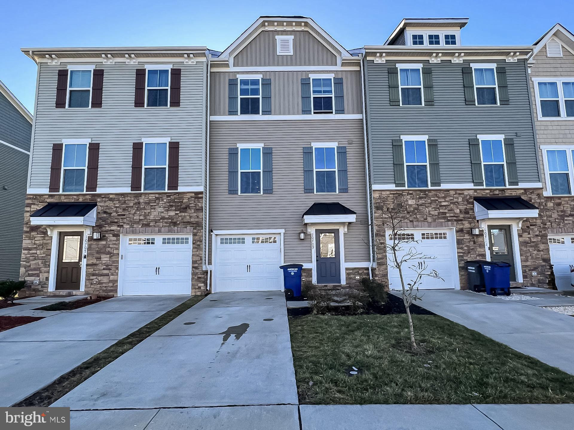 10709 Hinton Way Manassas, VA 20112 - Photo 1 of 42