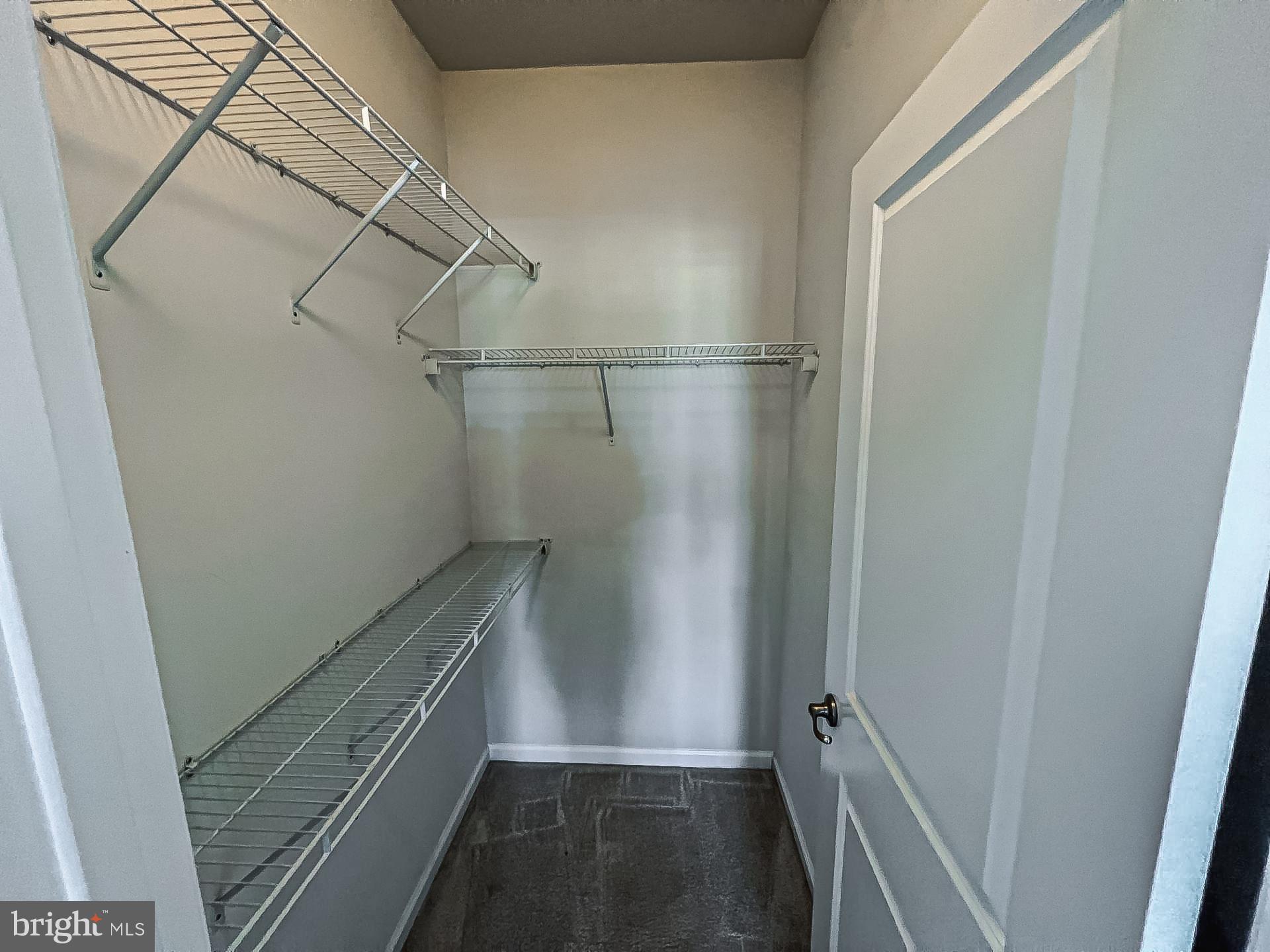 10709 Hinton Way Manassas, VA 20112 - Photo 17 of 42