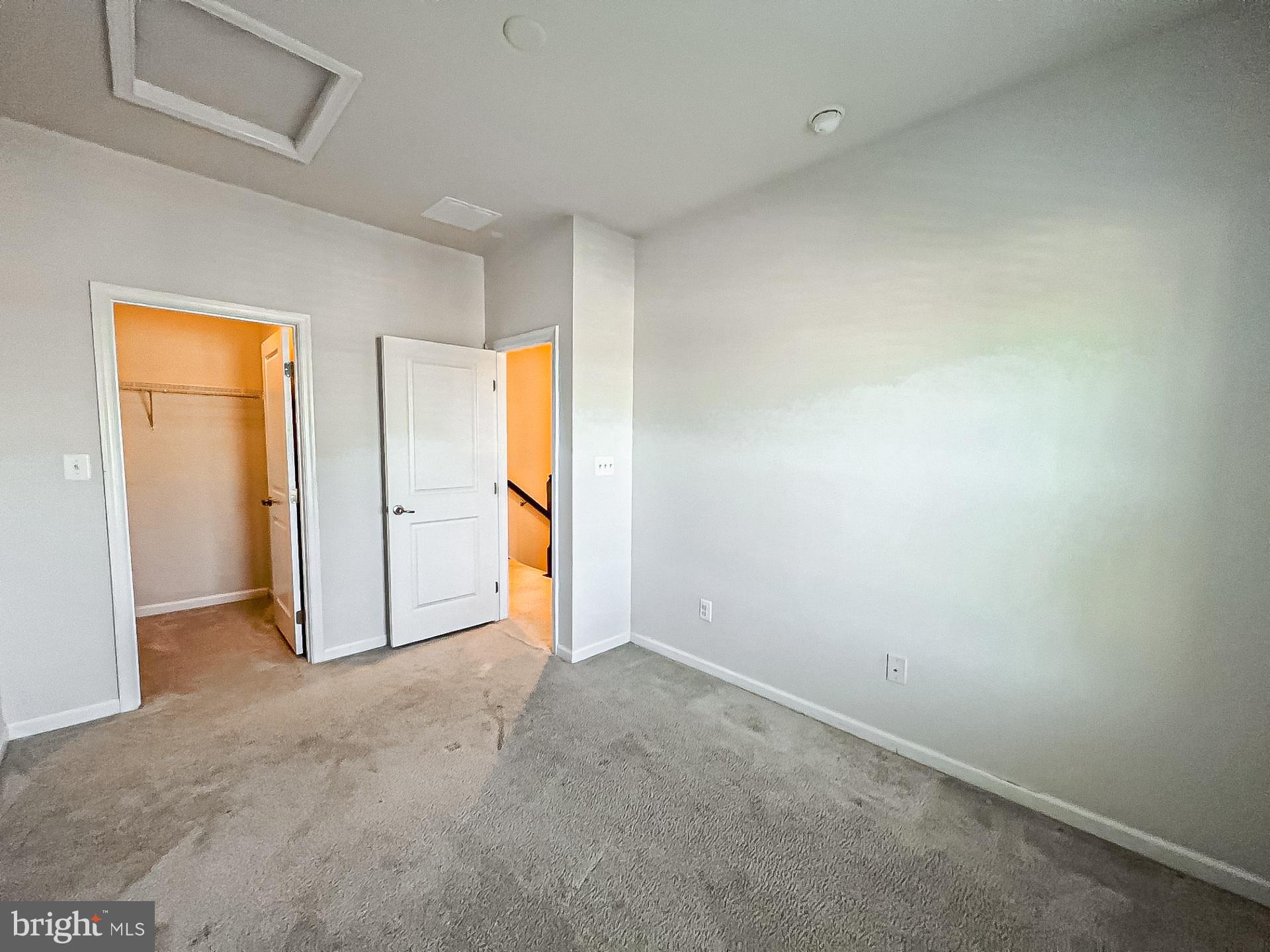 10709 Hinton Way Manassas, VA 20112 - Photo 18 of 42