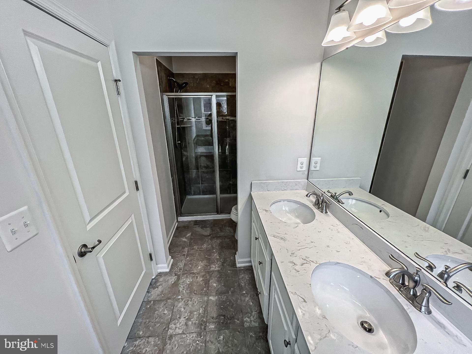 10709 Hinton Way Manassas, VA 20112 - Photo 24 of 42