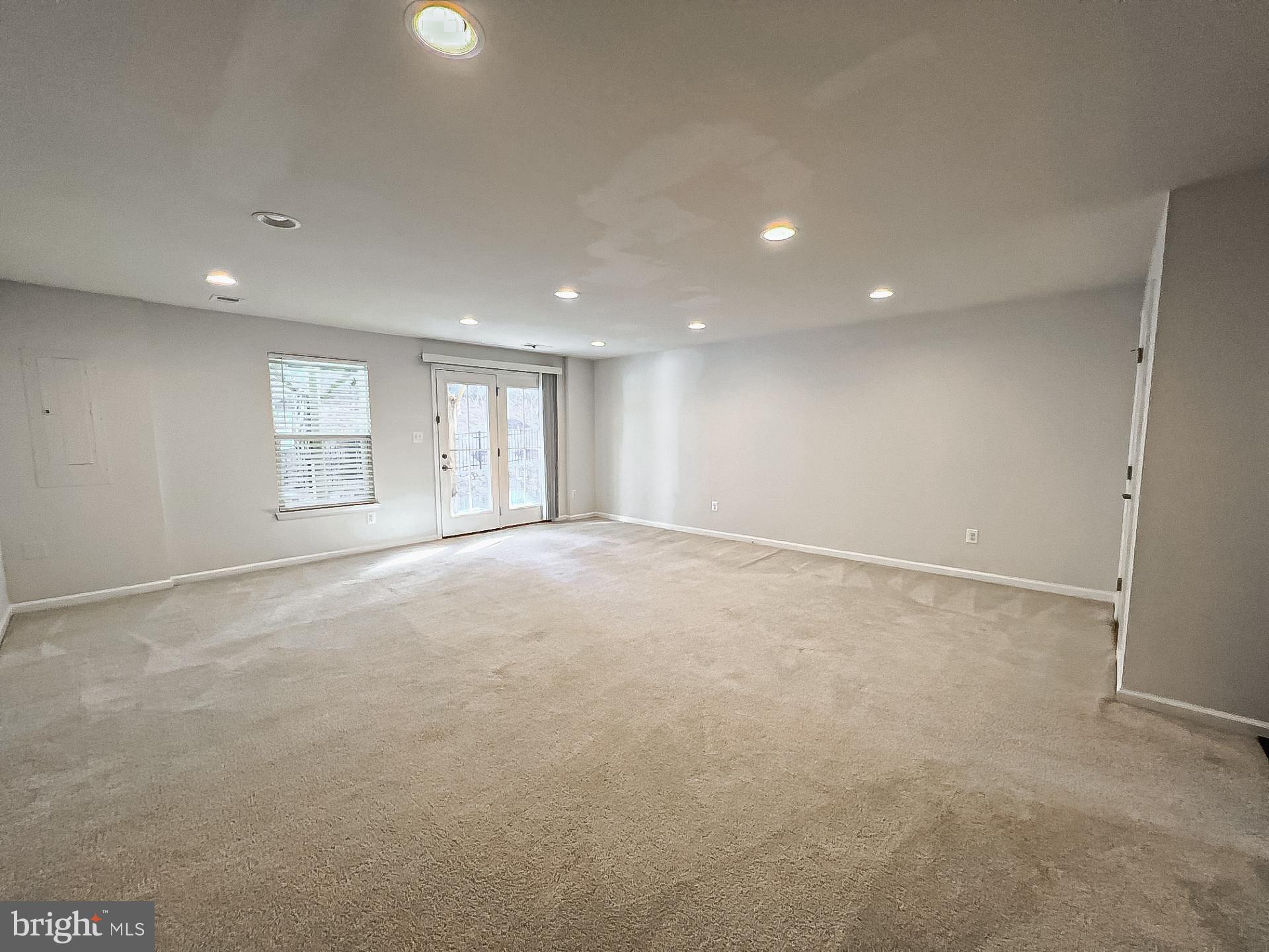 10709 Hinton Way Manassas, VA 20112 - Photo 30 of 42