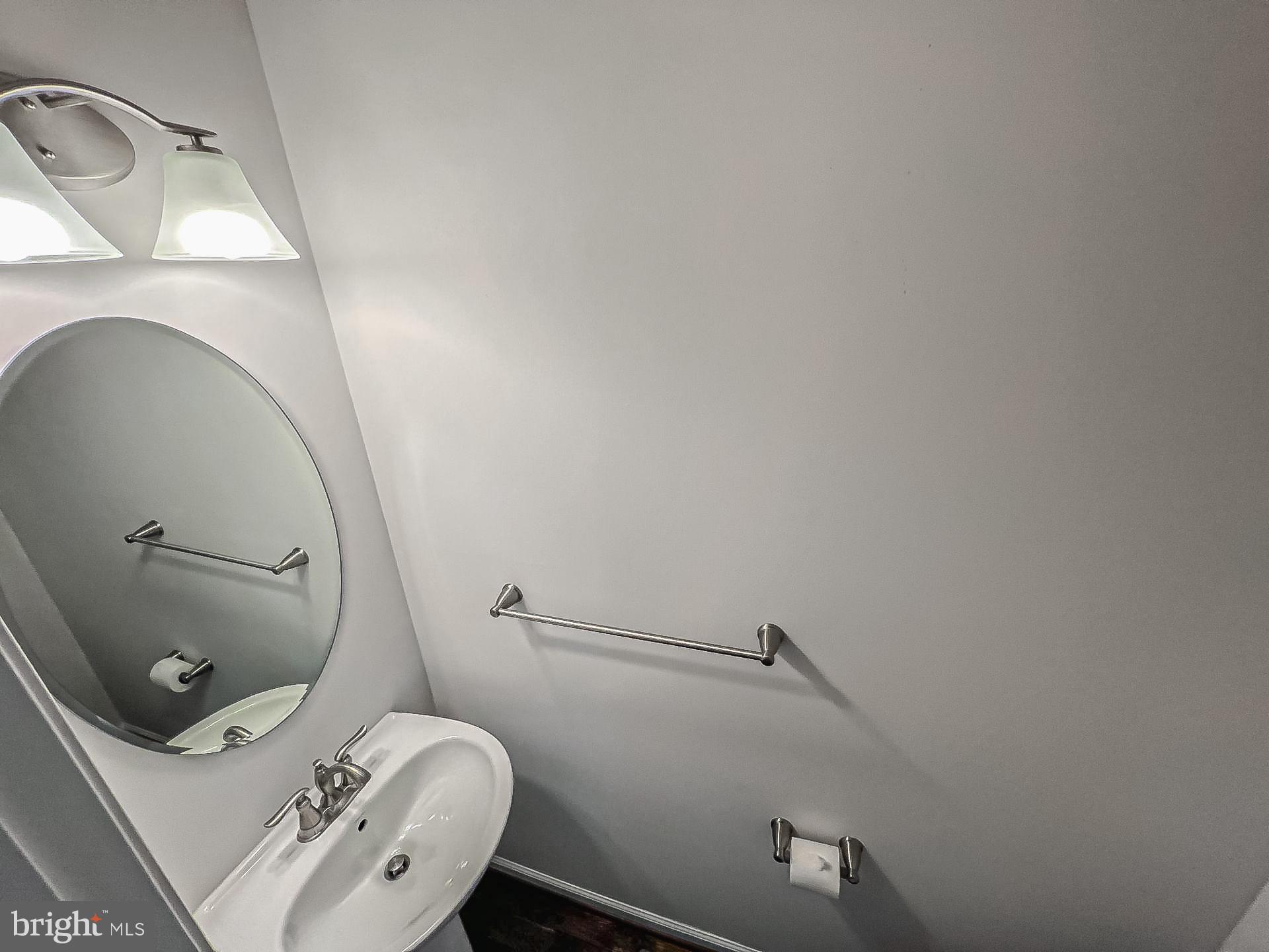 10709 Hinton Way Manassas, VA 20112 - Photo 34 of 42