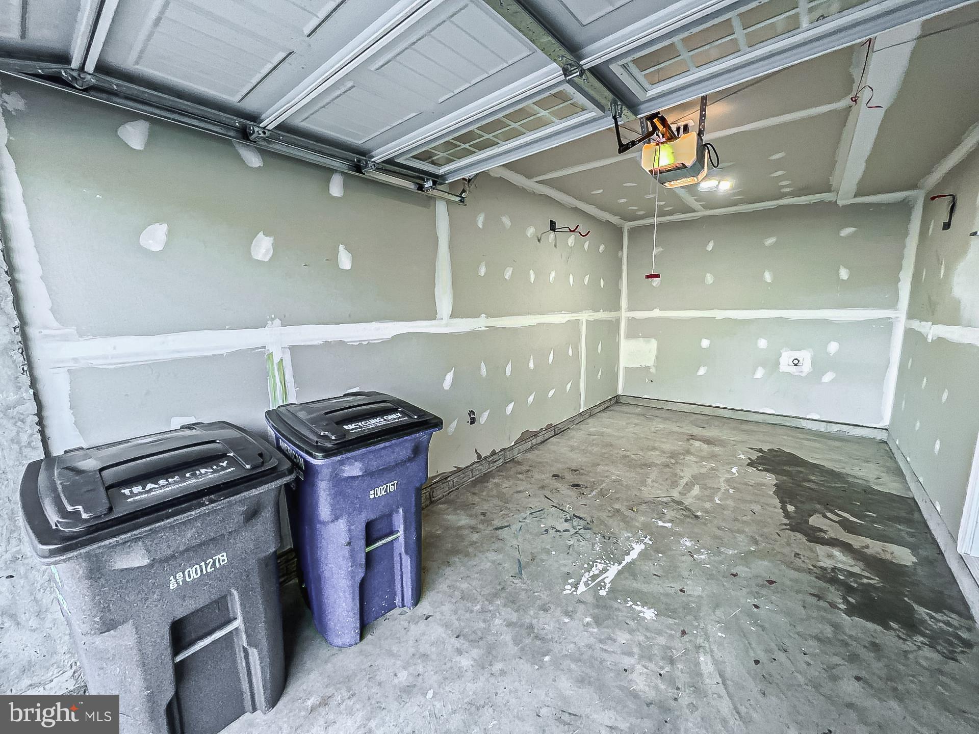 10709 Hinton Way Manassas, VA 20112 - Photo 36 of 42