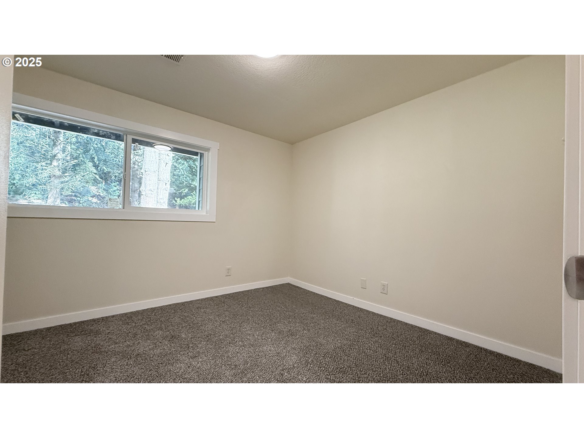 65 Southwest Pleasant View Avenue Gresham, OR 97030 - Photo 16 of 20