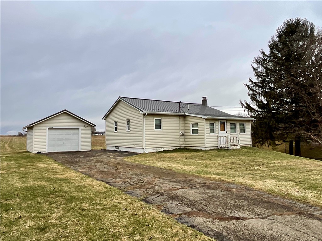 13450 West Schutt Road Chaffee, NY 14030 - Photo 1 of 37