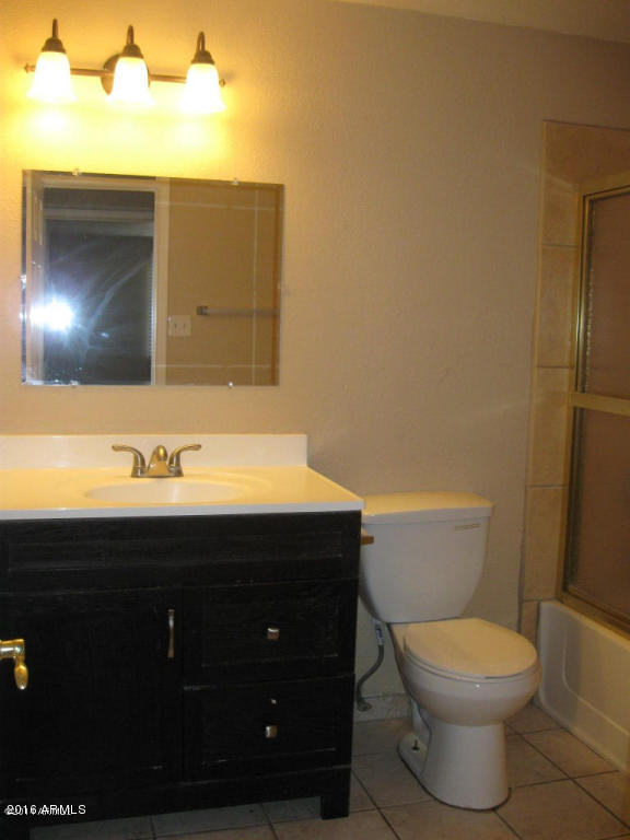 7950 West Thomas Road Phoenix, AZ 85033 - Photo 13 of 18 12