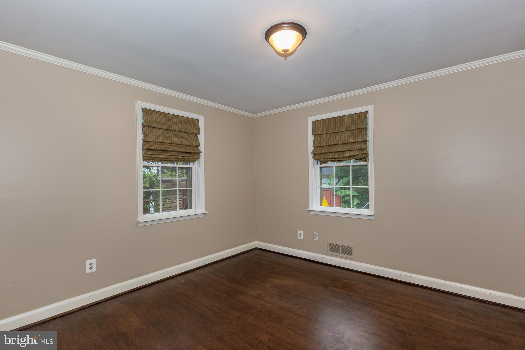 45 Dungarrie Road Baltimore, MD 21228 - Photo 35 of 39 Gallery Image 35
