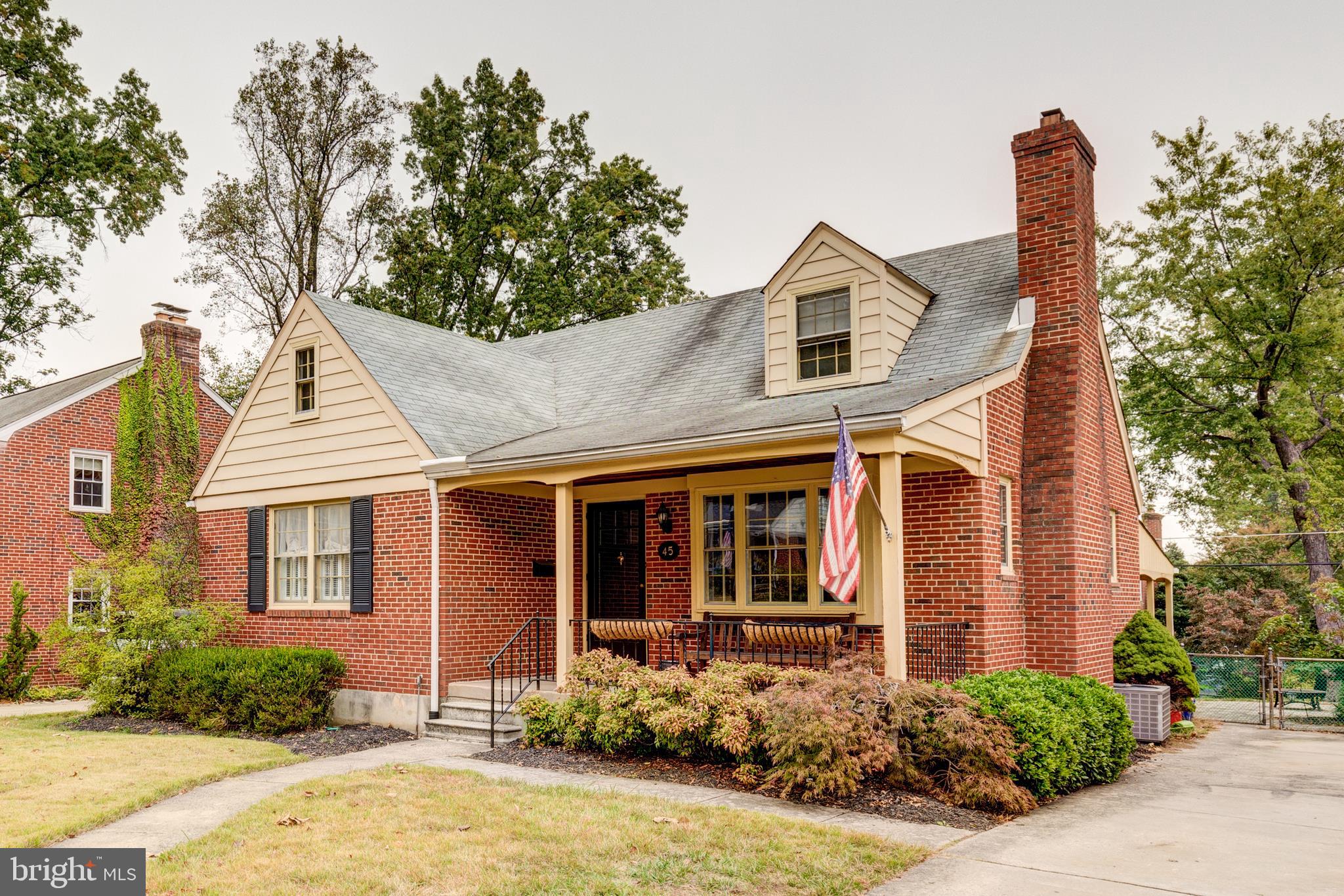 45 Dungarrie Road Baltimore, MD 21228 - Photo 6 of 39 Gallery Image 6