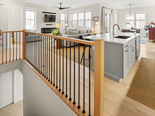 $942,000 | 601 Vale Drive, South Burlington, VT 05403