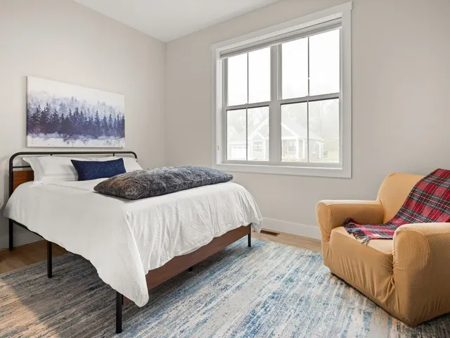 $942,000 | 601 Vale Drive, South Burlington, VT 05403