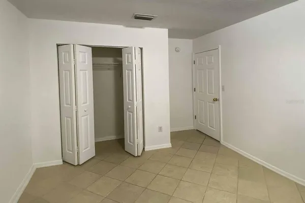 $274,900 | 2525 Northwest 36th Lane, Gainesville, FL 32605