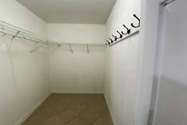 $274,900 | 2525 Northwest 36th Lane, Gainesville, FL 32605