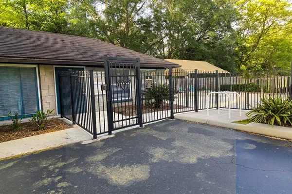 $274,900 | 2525 Northwest 36th Lane, Gainesville, FL 32605